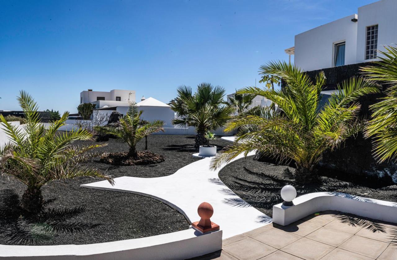Villa Canis Tias Bagian luar foto